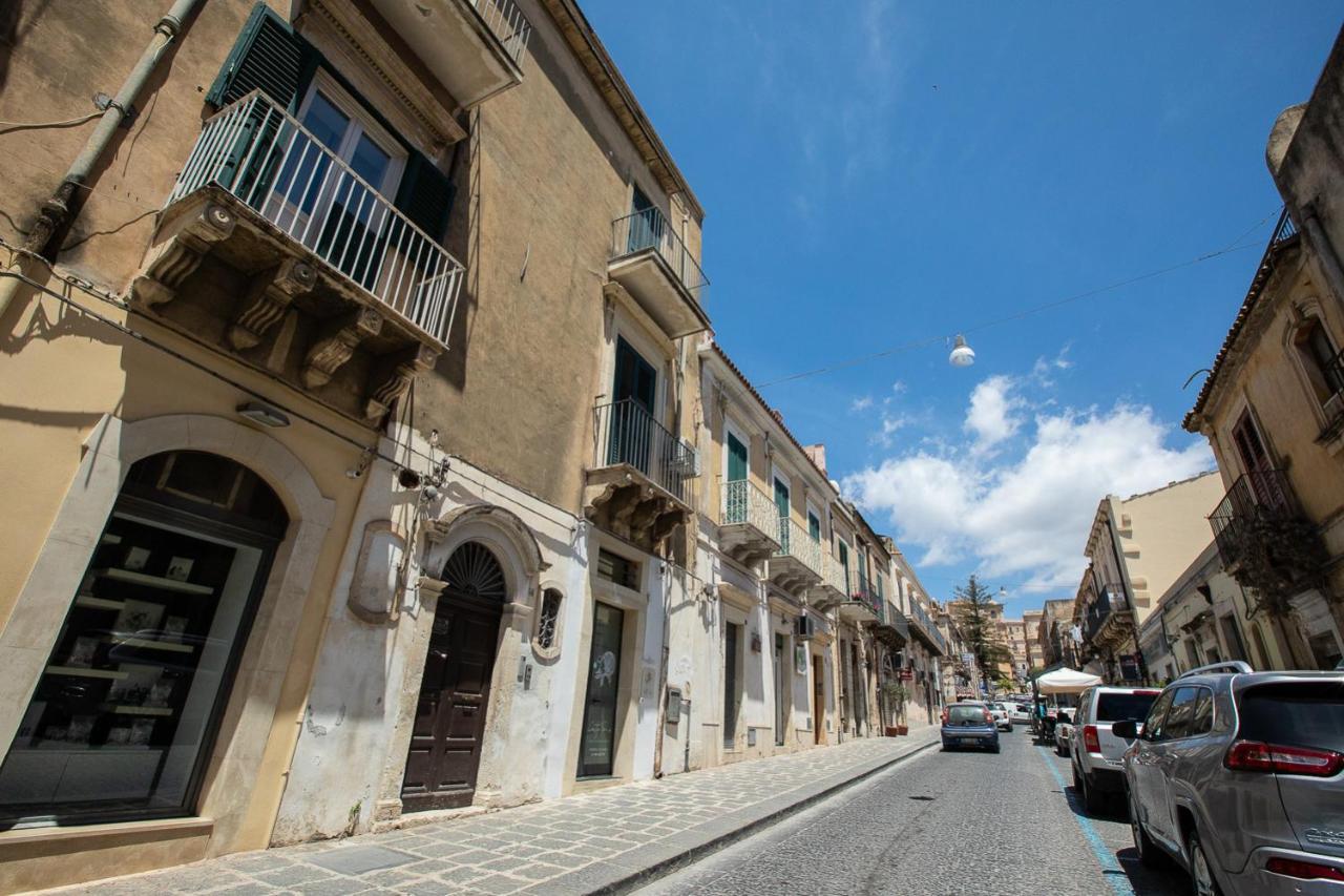 Апартаменты Le Terrazze Sui Tetti Di Noto By Wonderful Italy Экстерьер фото